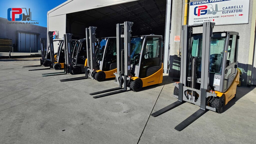La nuova flotta di carrelli elevatori di Officina Pavan grazie agli investimenti